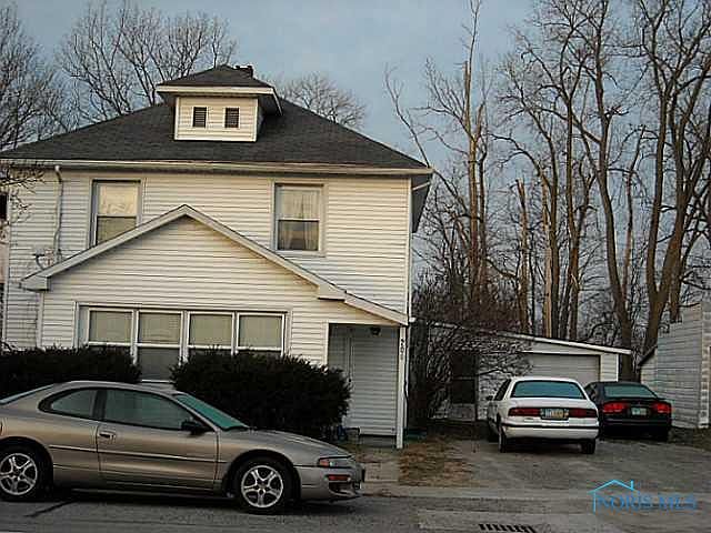 2nd image of 205 N Turkeyfoot Ave
