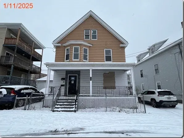 119 New Park St, Lynn, MA 01905