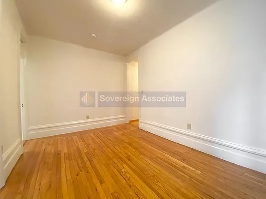 Rented by Sovereign Associates | media 5