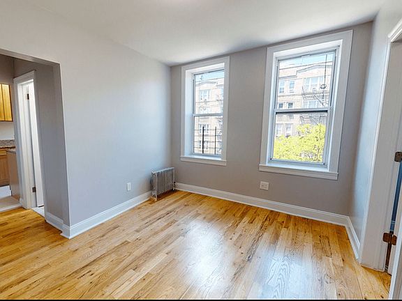 3rd image of 1306 Saint Nicholas Ave APT 45