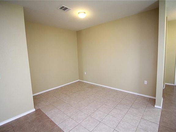 5th image of 5704 Knoll Pines Pass