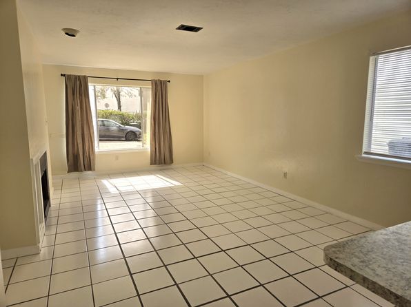 2006 E Park Ave APT A