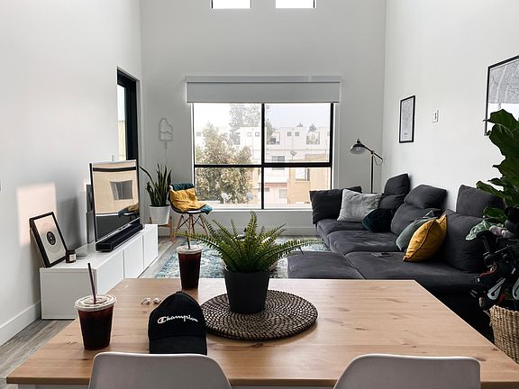 2nd image of 5016 S Slauson Ave #406