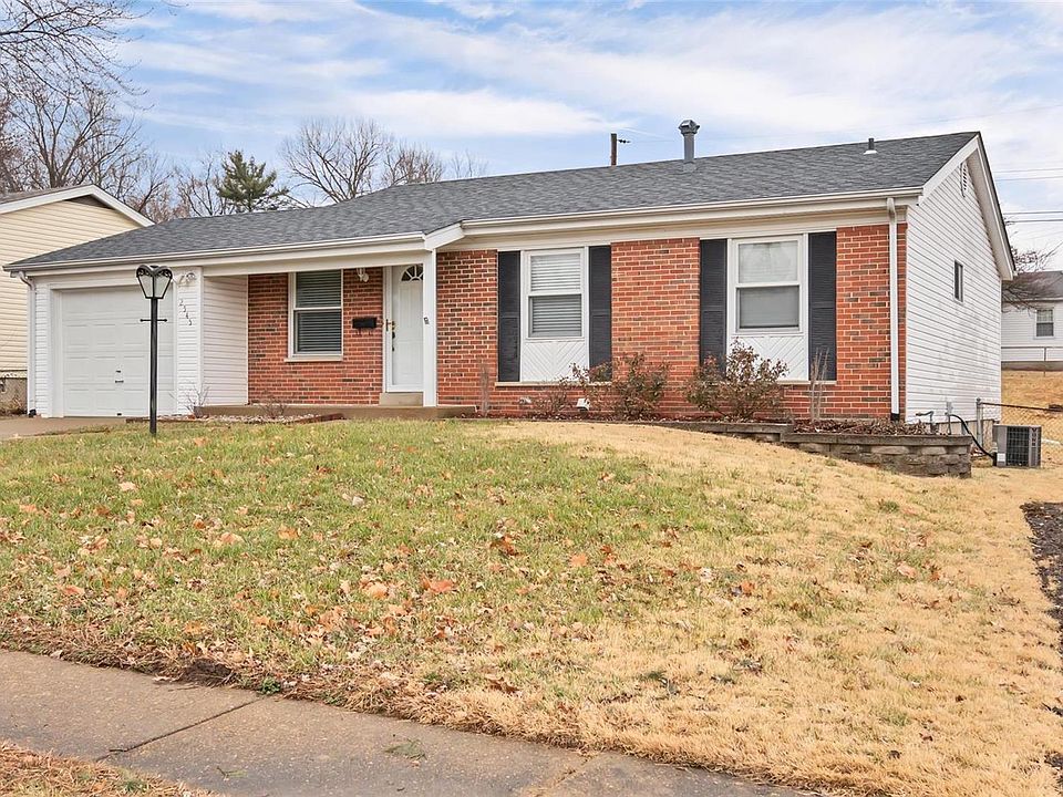 1st image of 2545 Teakwood Manor Dr