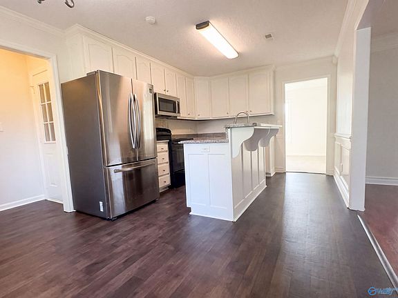 2nd image of 107 Nathan Dr