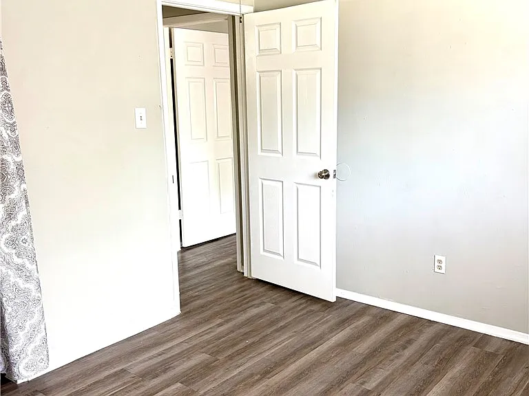 2406 Blanco Dr #D — Photo 19