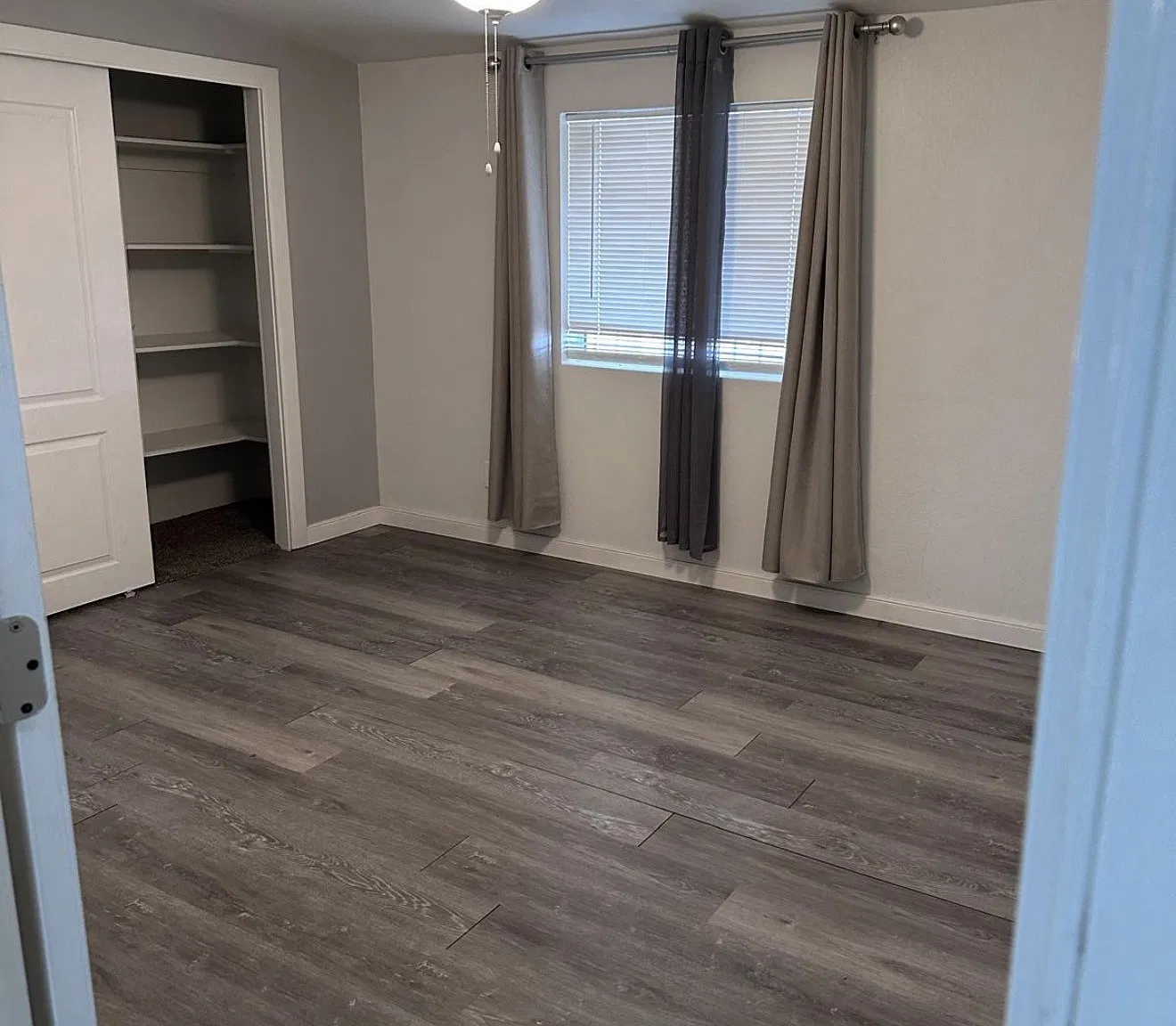 3 bed, 1445 sqft, $2,700 — Photo 3