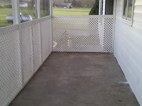 Screened porch