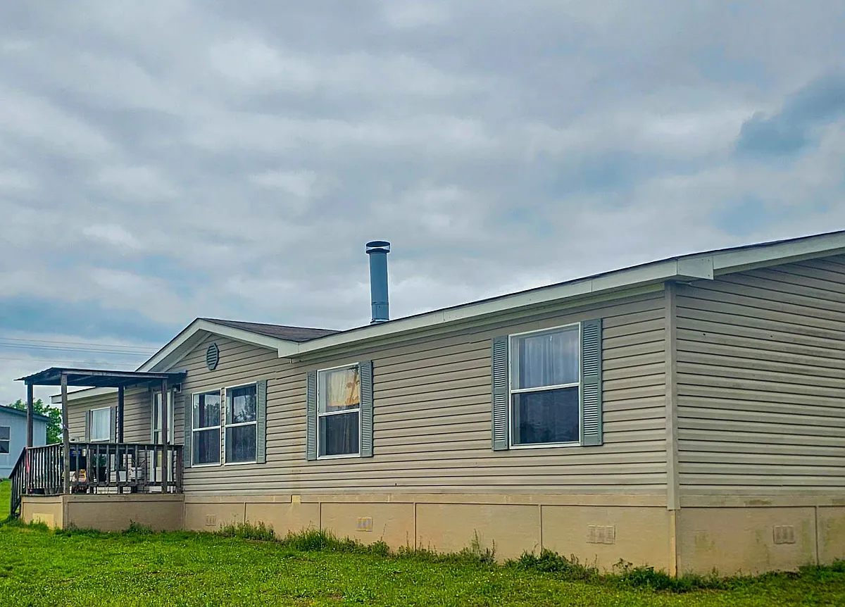 Building Photo - 43 Private Road 4353 #43