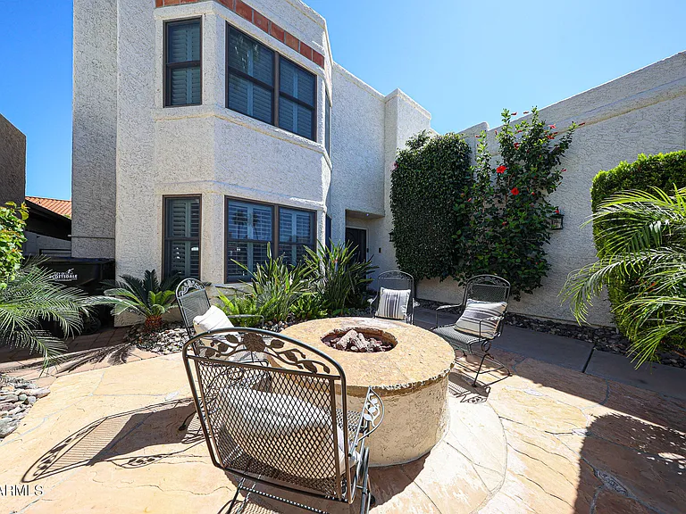 8085 E Del Trigo — Photo 3