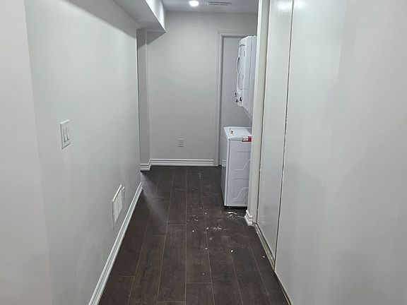 5th image of 11 Visser Ct