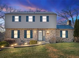 712 Blue Ridge Rd, Pittsburgh, PA 15239