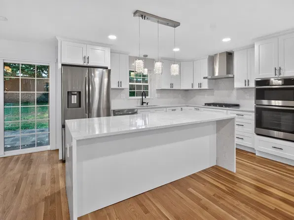 601 Winter St, Framingham, MA 01702