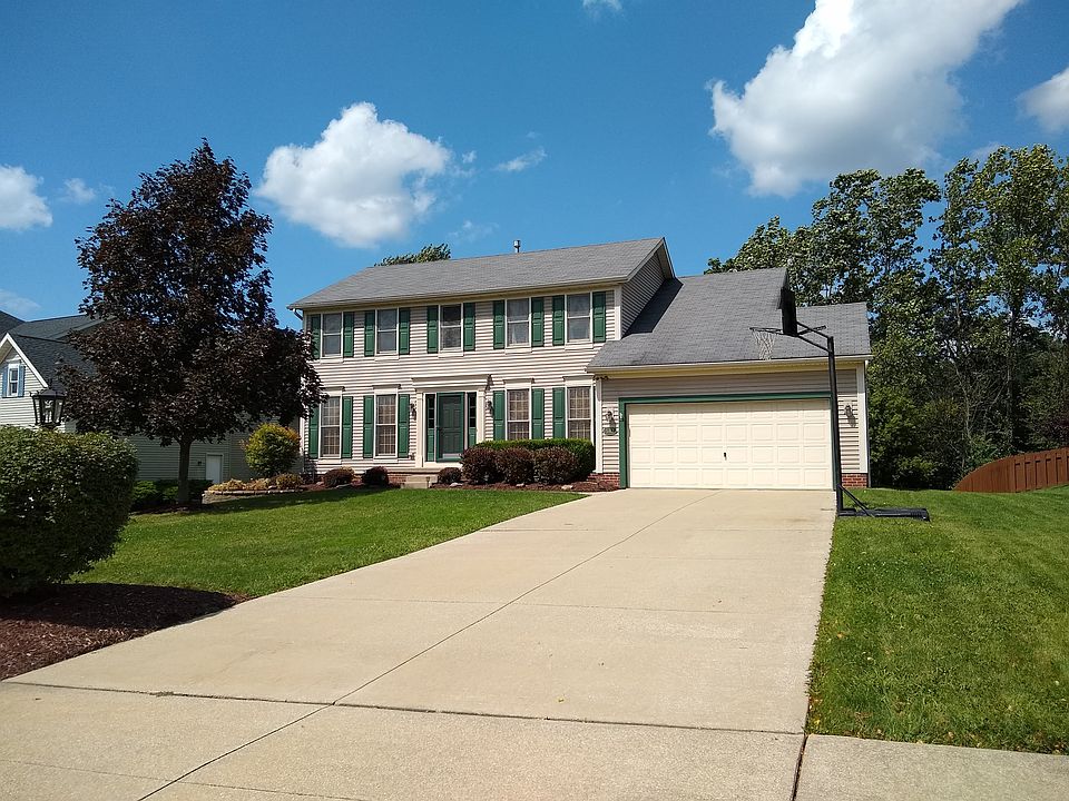 1st image of 547 McPherson Cir