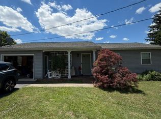 50 Jolly Rancher Dr, Martinsburg, WV 25405