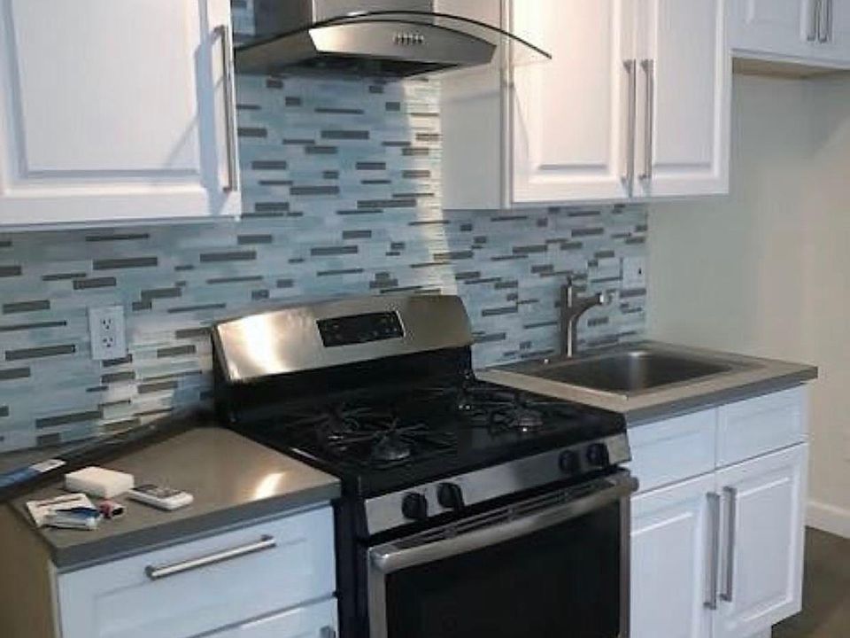 1st image of 1444 Dixon St APT A