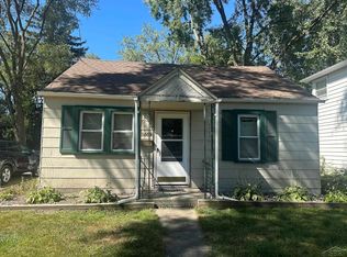 2559 N Oakley St, Saginaw, MI