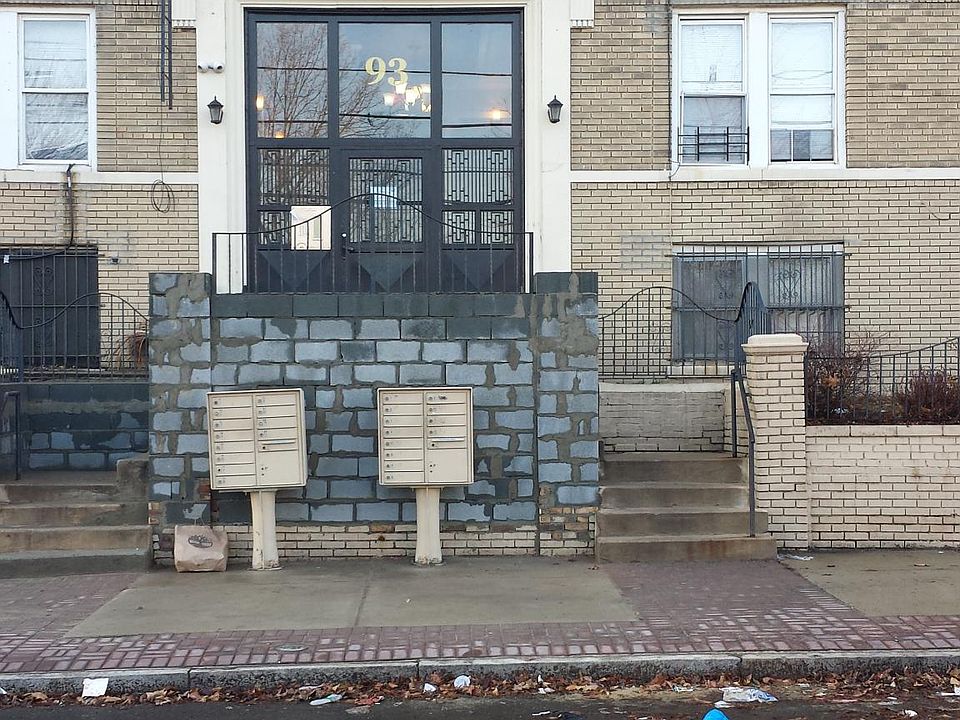 Building facade