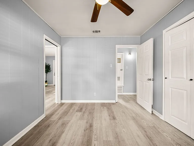 15 Village Ct — Photo 15