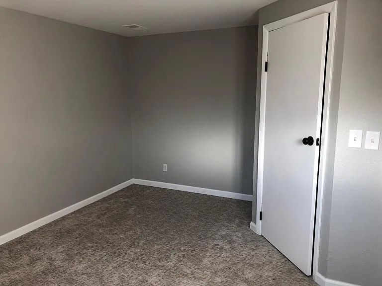 12620 W Warren Ave — Photo 14