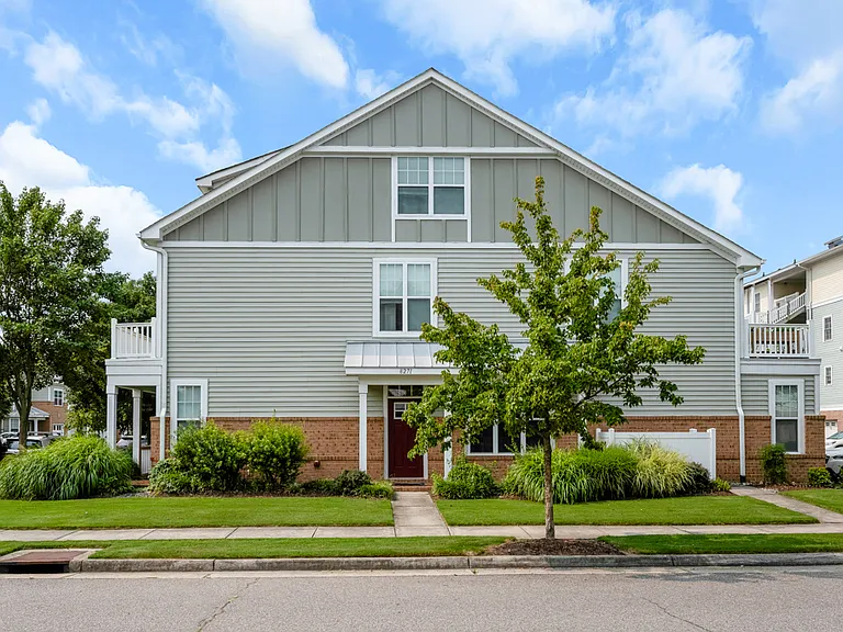 8271 Highland St — Photo 28