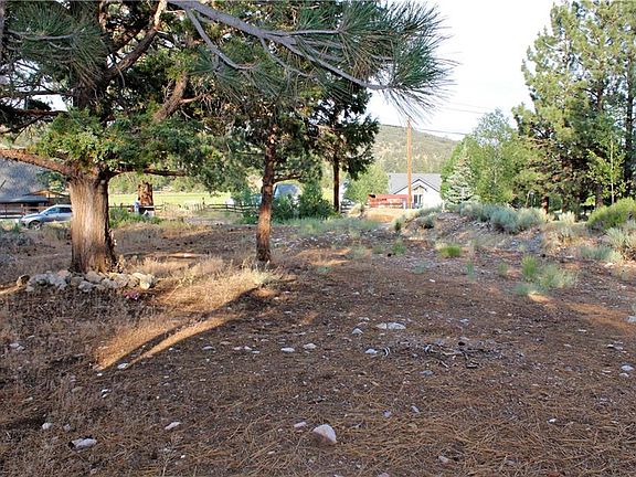 4th image of 1480 E Big Bear Blvd