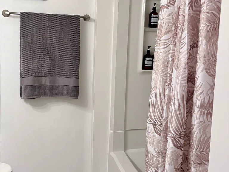 7315 Golden Horseshoe Ct — Photo 30