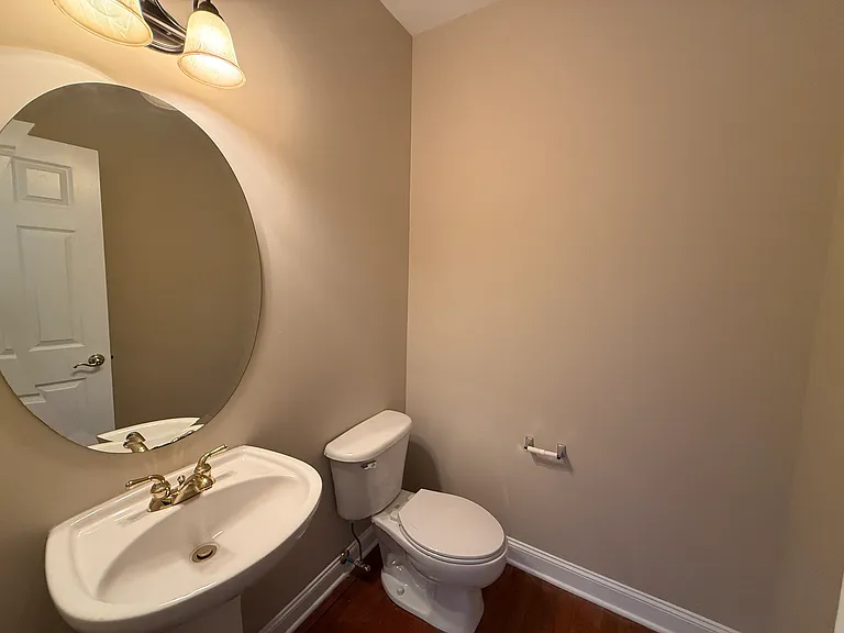 3993 N Lakeshore Rd — Photo 20