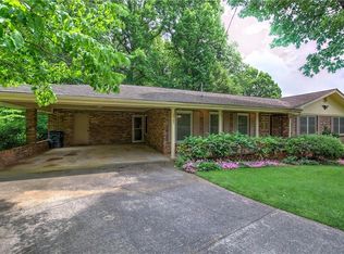 2905 Surrey Ln SW, Marietta, GA 30060