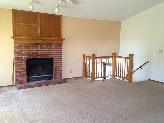 2nd image of 7613 E Winterberry St