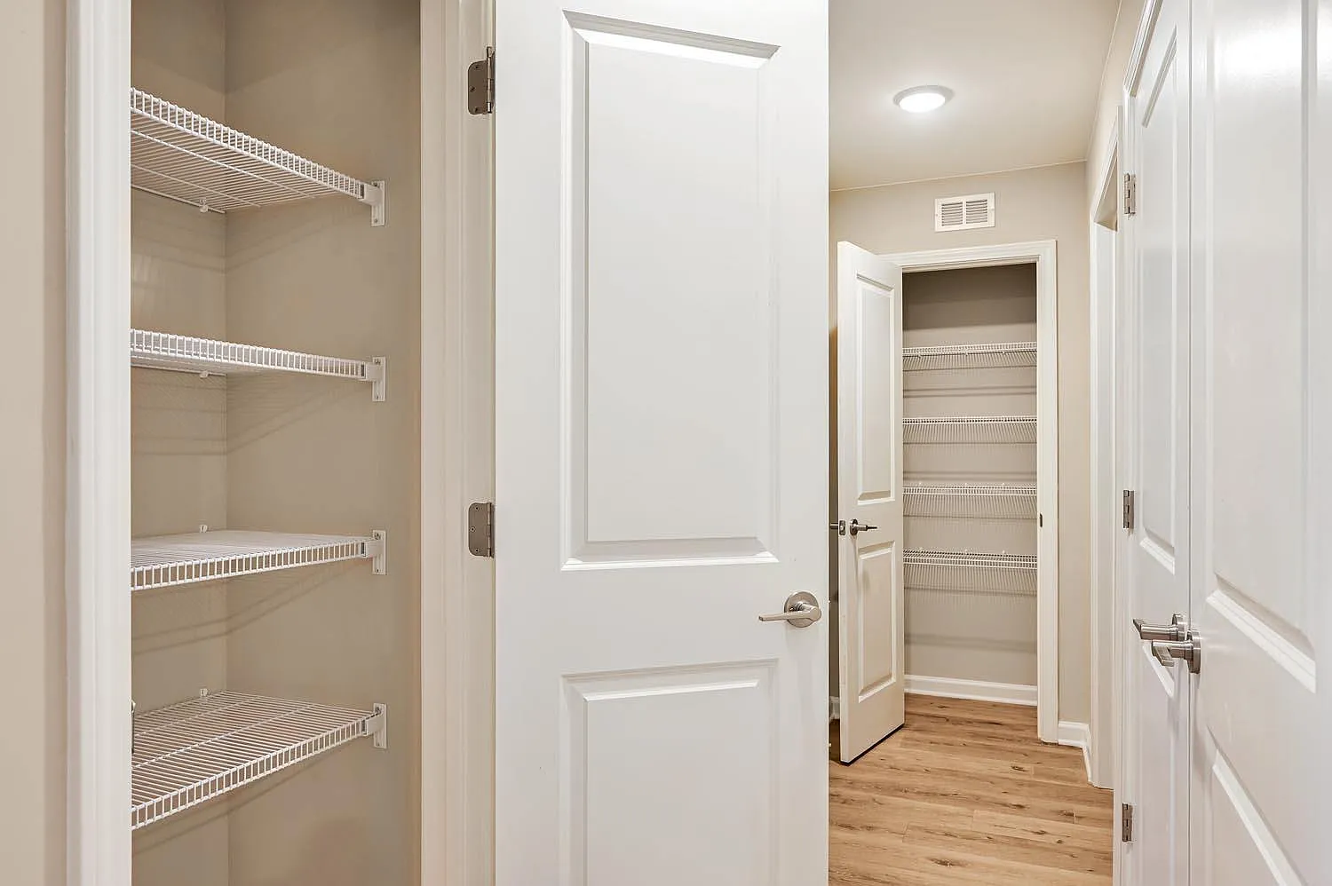Hawkins Pointe — Photo 4