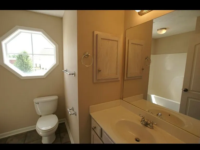 741 Kirkcauldy Dr — Photo 6