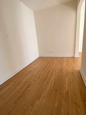 Rented by Voro Purple LLC | media 2