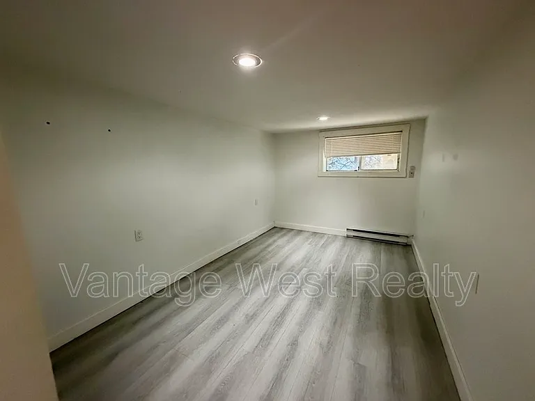 1230B Ethel St — Photo 14