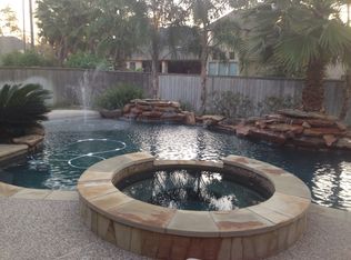 50 N Fair Manor Cir, The Woodlands, TX 77382