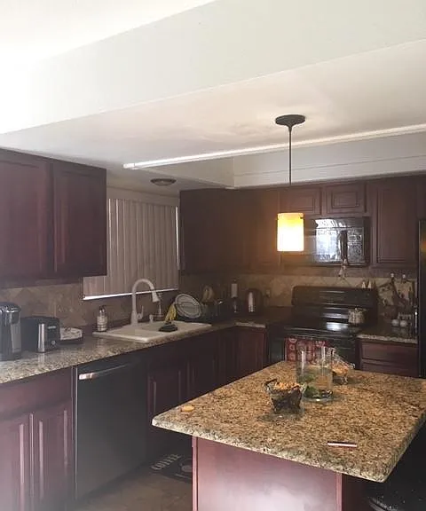 9028 E Lehigh Ave — Photo 3