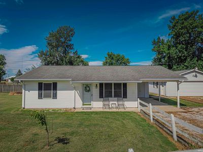 97 Kraft Ln, Poseyville, IN, 47633