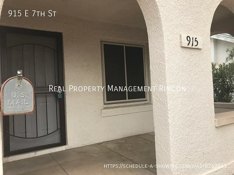 915 E 7th St — Photo 23