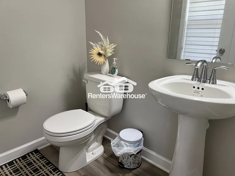 8092 186th St W — Photo 5