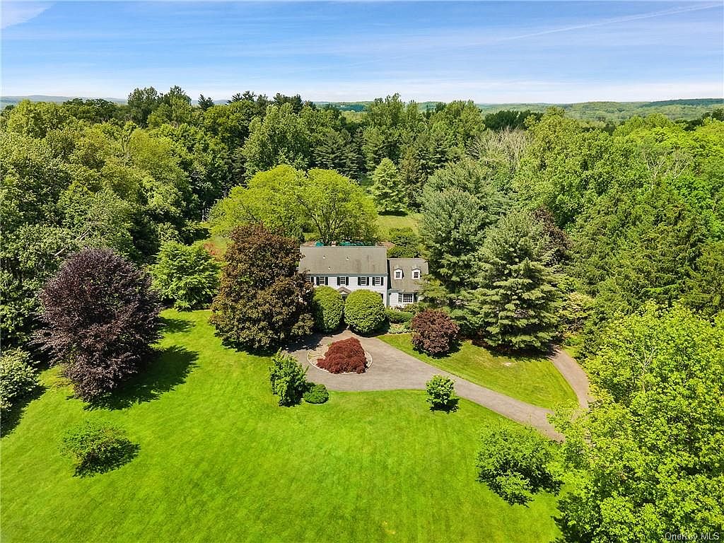 52 Girdle Ridge Dr, Katonah, NY 10536 Zillow