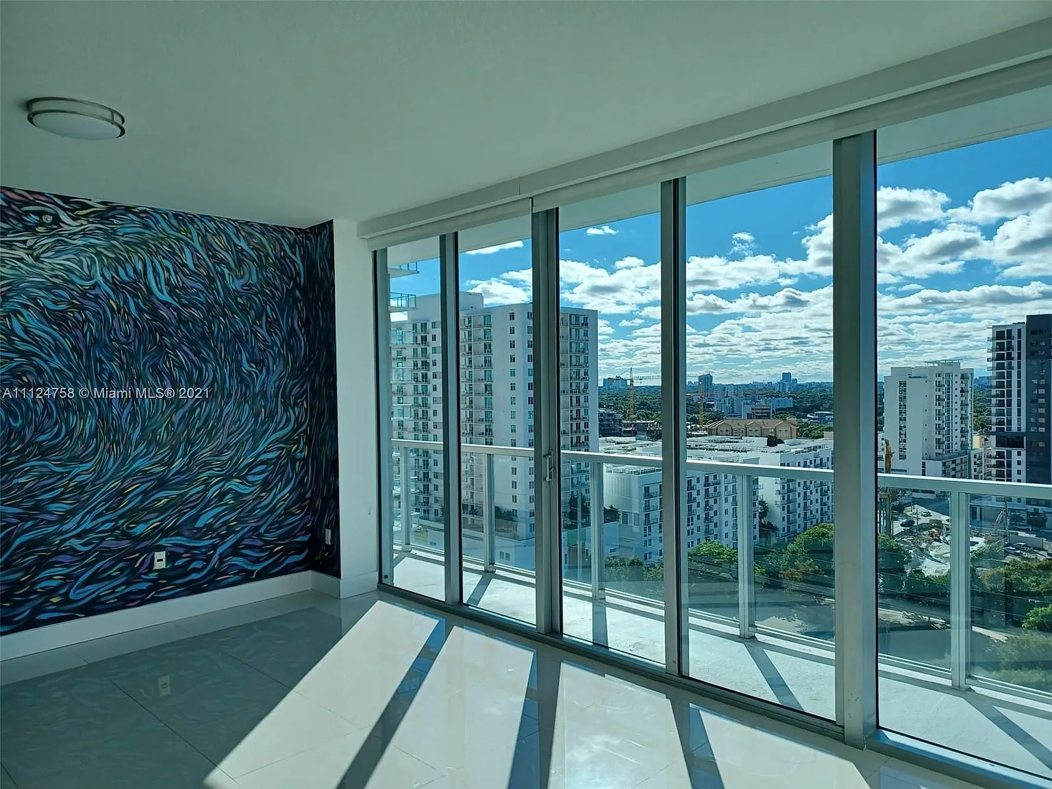 2 bed, 1174 sqft, $4,000 — Photo 2