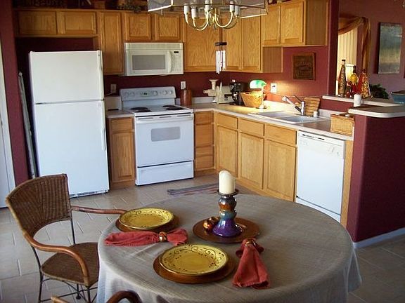 Spacious Kitchen