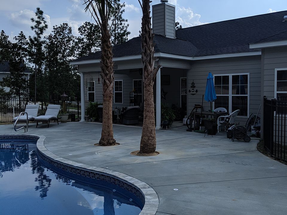 2nd image of 5677 Broad Oak Dr