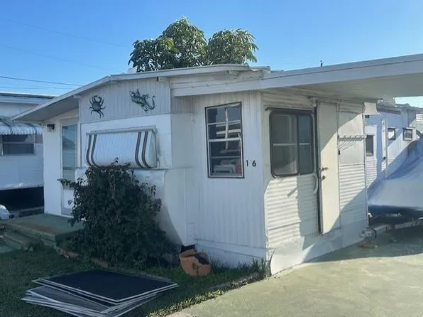 16 Riverview Ln, Bradenton, FL 34208