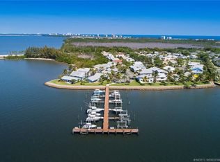 3991 NE Breakwater Dr, Jensen Beach, FL 34957
