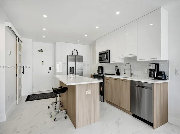 1985 S Ocean Dr APT 11L, Hallandale, FL 33009