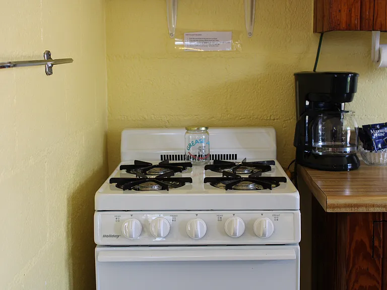 814 Euel Moore Dr — Photo 8