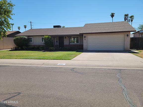 2nd image of 223 E GARFIELD Street