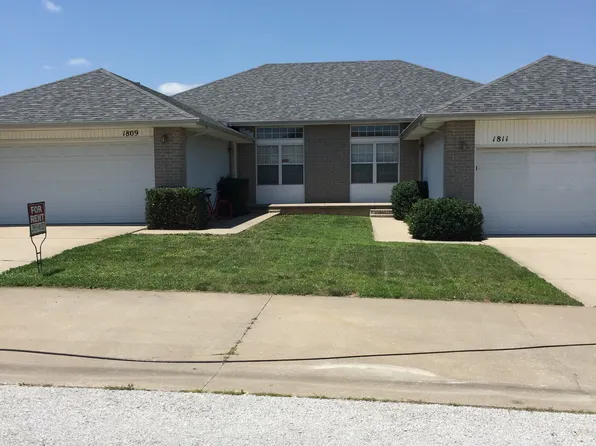 1809-1811 N Cedarcrest Ave, Nixa, MO 65714