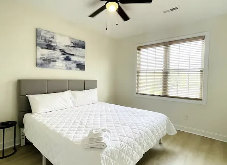 300 33rd Ave S #206 — Photo 16